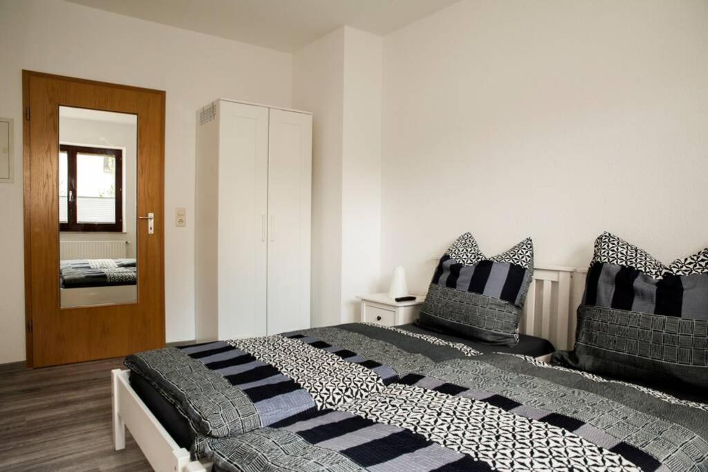 Exklusive Ferienwohnung In Einbeck, Zentrum! Neu!! ภายนอก รูปภาพ